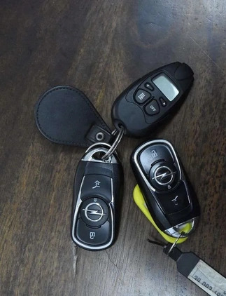 Opel Insignia cena 88500 przebieg: 79000, rok produkcji 2017 z Okonek małe 667